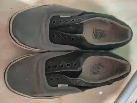sepatu vans second