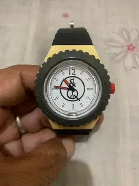 Jual Jam tangan analog pria Q&Q QQ smile solar