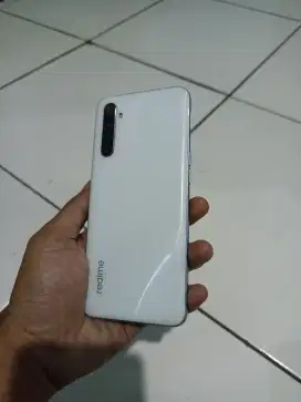 REALME NARZO 4/128  HP AJA SECOND MURAH GARANSI COD / ANTAR KE TEMPAT