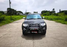 Mitsubishi Pajero Sport Dakkar VGT Matic 2014 Hitam TDP 30jt No PR