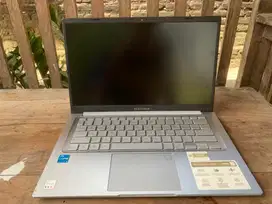 Asus Vivobook 14 A1404VA