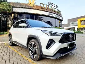 TOYOTA YARIS CROSS S TSS 1.5 CVT 2023 PUTIH KM 3RB LIKE NEW  !!