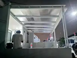 Kanopi baja ringan