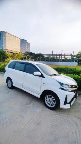 Avanza Veloz 2019, Body Mulus, Fitur Normal, KM Rendah