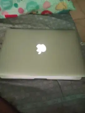 Di jual macbook