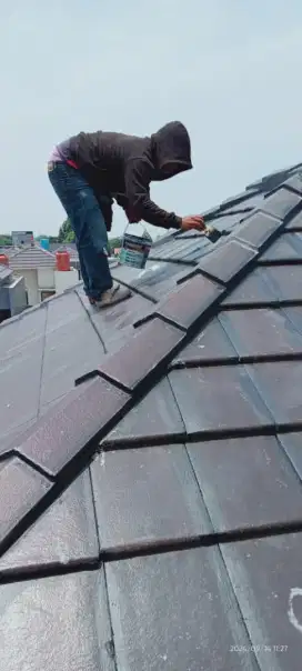 perbaikan atap bocor, dag, talang, kanopi, renopasi dll