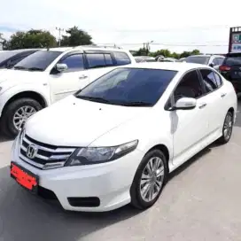 Honda City RS a/t 2012 Dp 8 jt