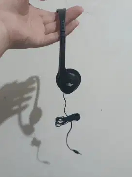 Headset/Headphone Ex. Garuda Indonesia