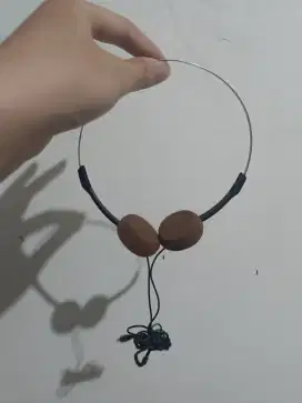 Headset/Headphone Ex. Garuda Indonesia