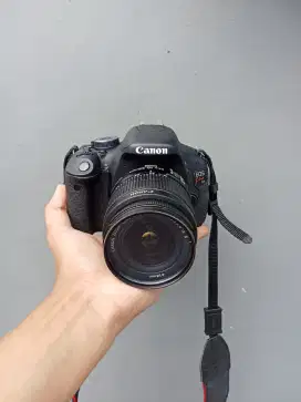 Canon 600D/kiss x5 fullset Second Like New Murah !!