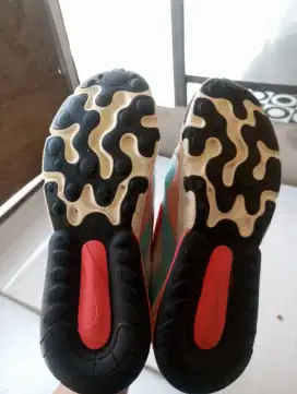 Nike 27react 40
