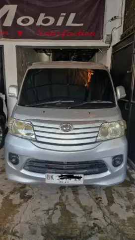 Daihatsu luxio 1.5 D manual dp20jt thn 2014