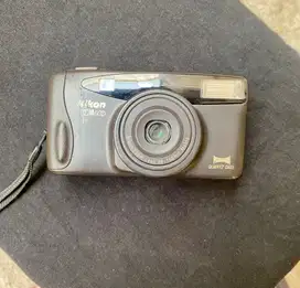 KAMERA ANALOG NIKON ZOOM A500AF
