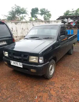 Mulus Siap Kerja Isuzu Panther Pick Up Turbo AC PS Hitam Tahun 2013
