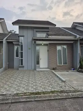 Dijual Rumah Serpong Garden 1 Green Harmony LT/LB  84/45 Cisauk BSD