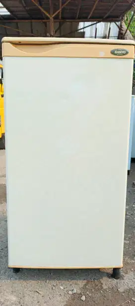 Kulkas pintu 1 original bawaan lahir