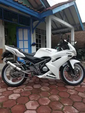 Ninja RR New Putih 2012