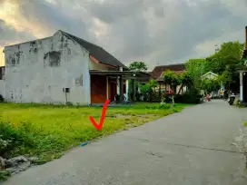 Tanah murah dekat rumah makan Jejamuran, Pandowoharjo ,Sleman