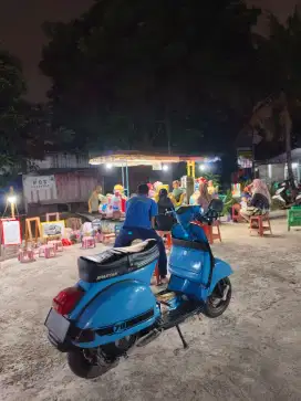 Vespa px tahun 1988