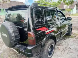 Escudo th.2002 matic- 2000cc