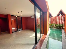 MODERN TERRACOTTA STYLE 3-STOREY TOWNHOUSE IN BEACHSIDE PERERENAN