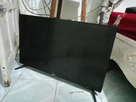 TV RUSAK LED AQUA 32”