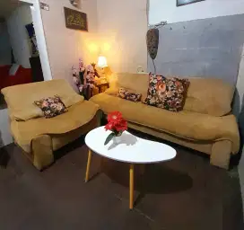 Sofa Ruang Tamu.
