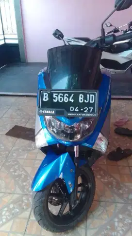 Yamaha nmax non abs biru 2018