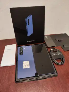 Samsung galaxy Z fold 6 12 / 256GB RESMI SEIN LIKE NEW 1 BULANAN