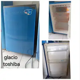 Kulkas TOSHIBA bekas bergaransi
