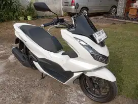KM 2000An HONDA PCX Cbs 2024 GOOD CONDITION LIKE NEW