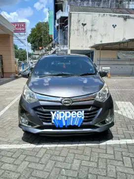 Di jual mobil Sigra 1.2 R deluxe - A/T metik