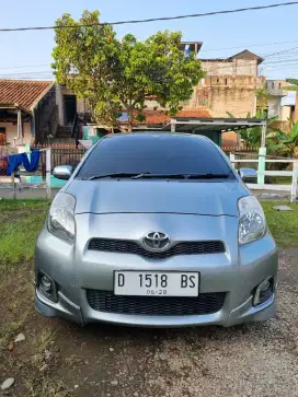 Dijual Toyota Yaris E M/T 1500cc