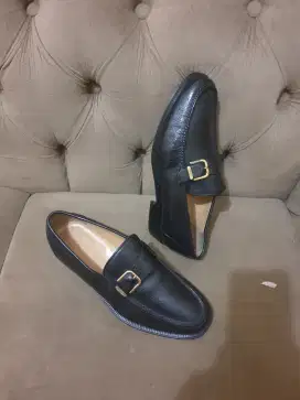 Mulus .authentic sepatu pantofel brono magli size 41