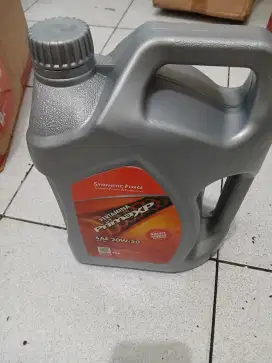 Oli mobil 4 liter prima xp
