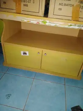 Jual lemari  Meja tv serba guna