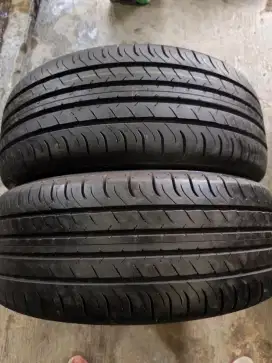 Dunlop sportmaxx 215 55 R17
