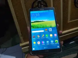 Super Tipis setipis buku
Samsung Galaxy Tab S - SM-T705