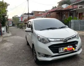 Sigra R 1.2 automatic 2020/2019 Putih 1tngn full orsinil