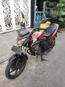Honda Versa 2013 ss lengkap mesin bagus stater hidup plat B DKI