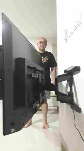 pasang & jual bracket swivel double arm utk gantungan tv led di tembok