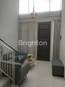 ZIMBALI COSTA 2 Lantai Minimalis Furnish Mewah Surabaya Timur