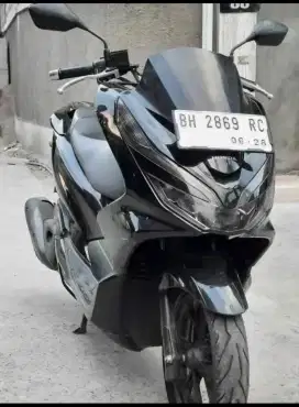 MOTOR HONDA PCX ABS 2018 HITAM KOMPLIT
