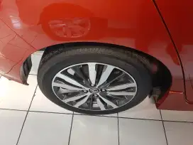 Honda Jazz 1.5 LMTD BLACKTOP RS AT Th 2017