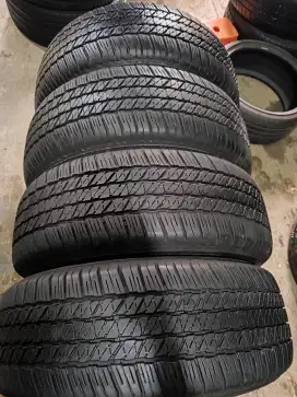 Bridgestone dueler HT 265 60 R18