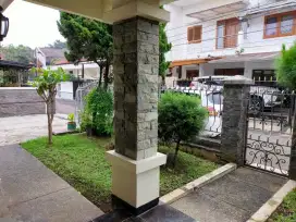 Murah Rumah Siap Huni Carport 3 Mobil di Suryalaya Buah Batu