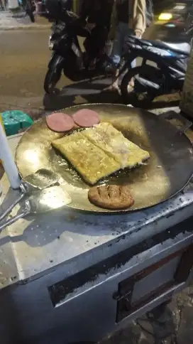 LOKER JUALAN MARTABAK & LUMPIA BEEF