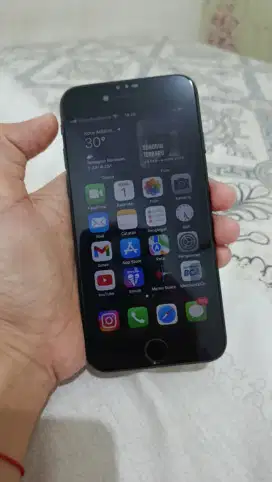 Iphone SE 3 5G 2022/ 64GB
