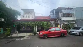 Rumah posisi Hook Strategis Duren Sawit