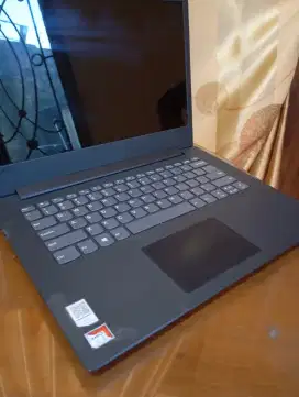 Laptop Lenovo 130 A4-9125 Slim
